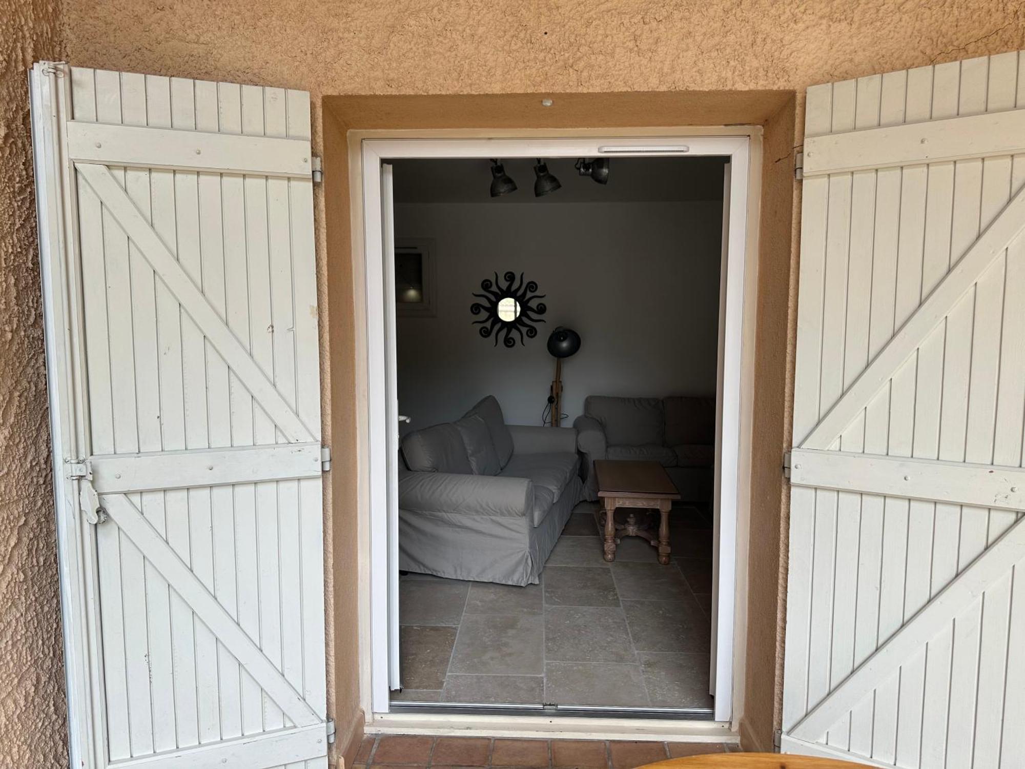 Maison Au Pied De La Sainte Victoire Puyloubier Bagian luar foto